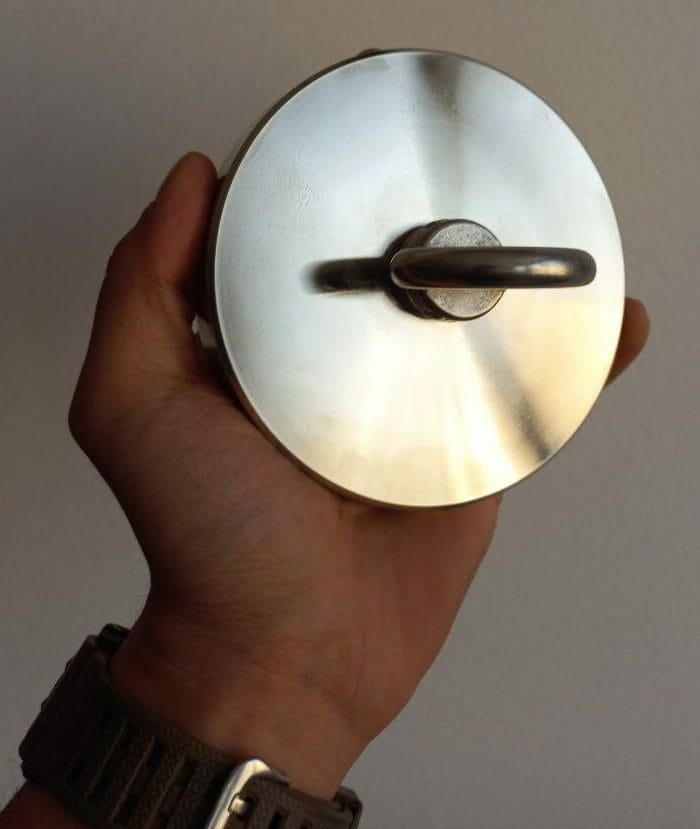 آهنربای ماهیگیری ۶۰۰ کیلو | هیولای کاوش فلزی - موسوی آفیشیال آهنربای ماهیگیری 600 کیلو