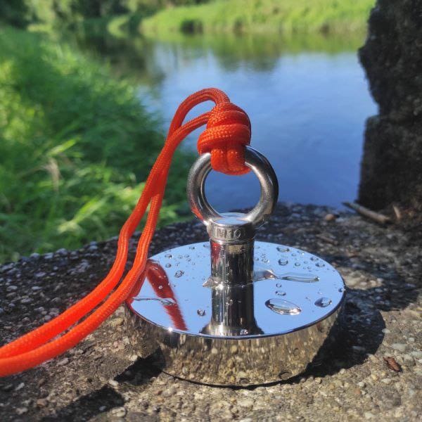 IMG_20250906_150812_475 آهنربای ماهیگیری ۶۰۰ کیلو | هیولای کاوش فلزی - موسوی آفیشیال