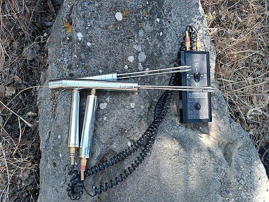 photo_2_2025-10-14_01-38-32 ردیاب جیبی Tumb Hunter مخصوص طلا و نقره - موسوی آفیشیال