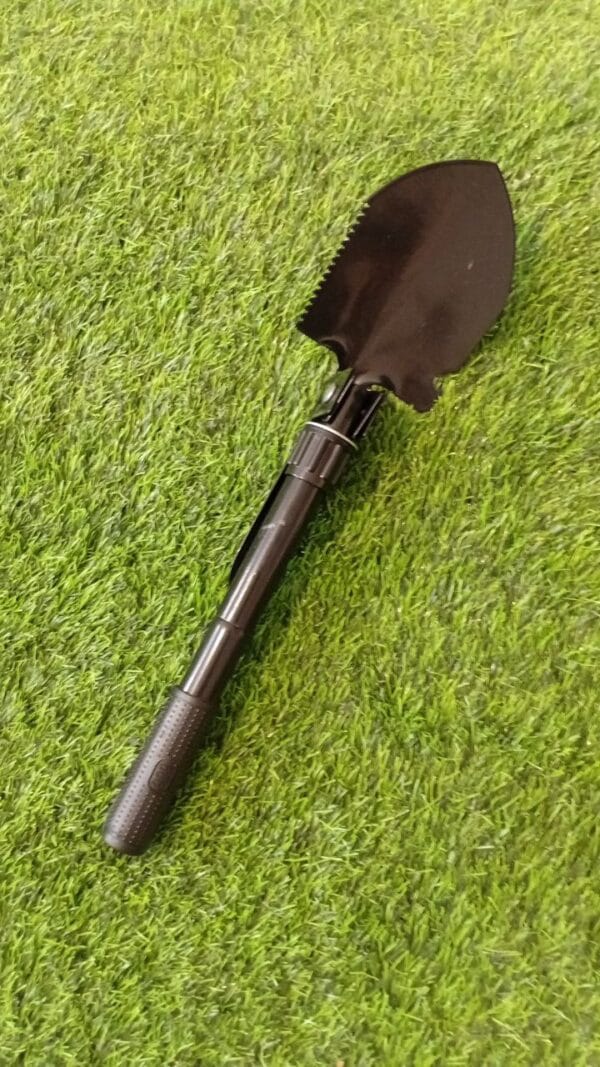 بیلچه ۲ تکه جمع‌وجور فولادی برای کمپینگ و بقا